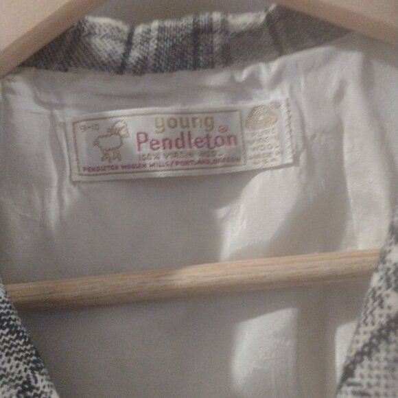 Young Pendleton Jacket - Picture 2 of 4
